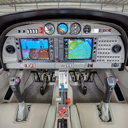 Aircraft – 2006 Diamond DA-40